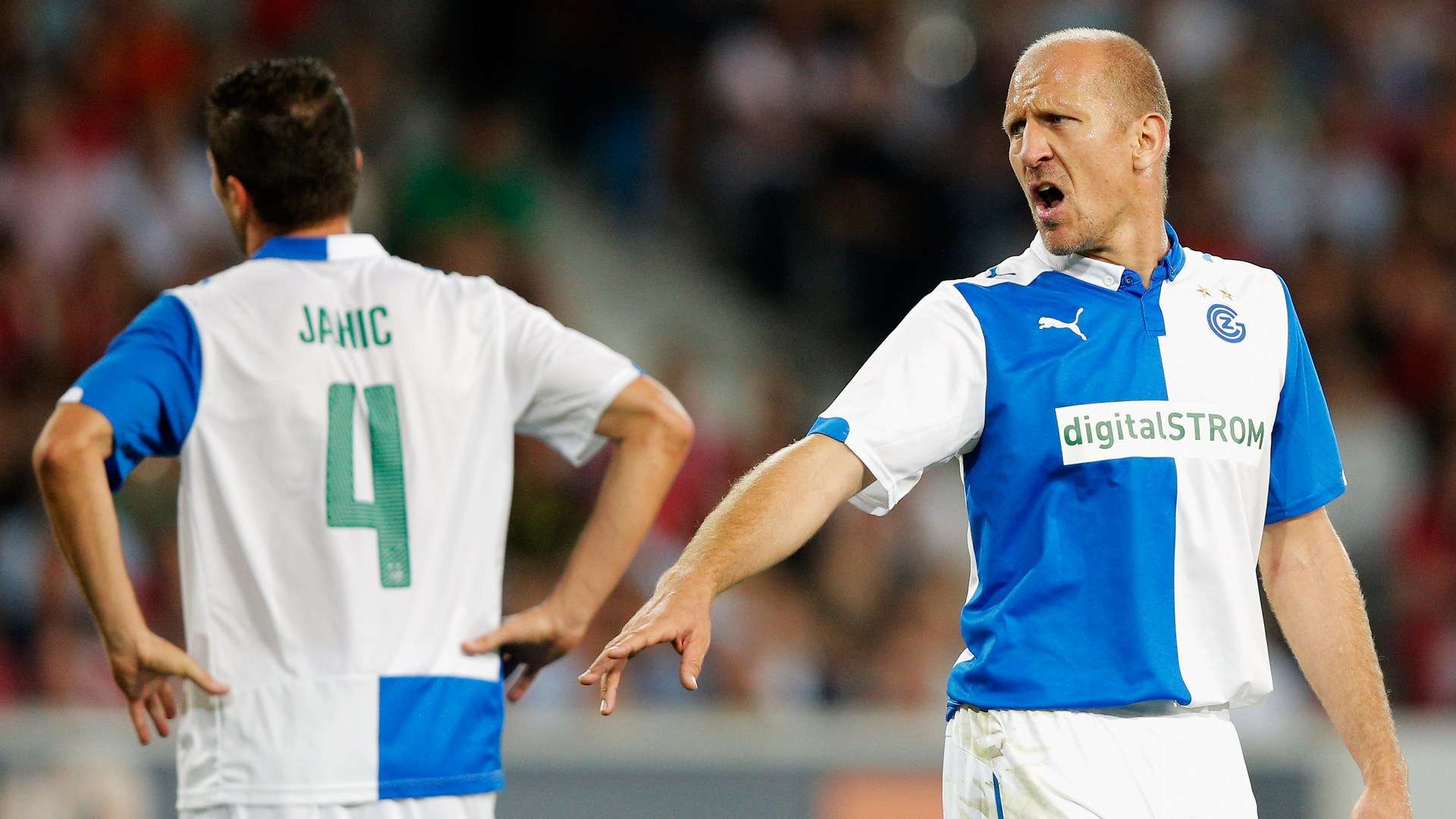 了一场足球 了一场足球