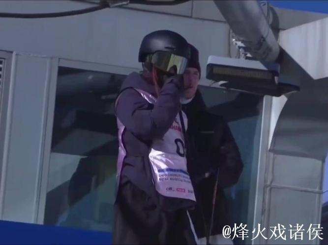 北京滑雪大跳台世界杯:刘梦婷与韩林杉晋级决赛 北京滑雪大跳台世界杯:刘梦婷与韩林杉晋级决赛