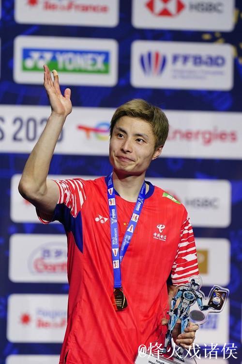 石宇奇力克安东森，摘得天王杯国际羽毛球公开赛桂冠